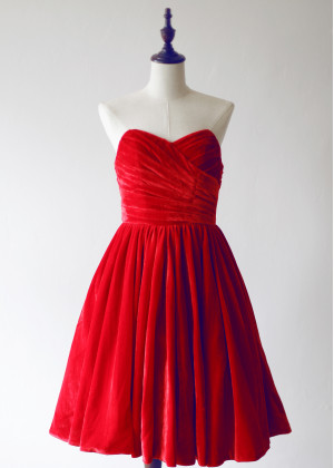 Red Pleats Velvet Short Prom Dress